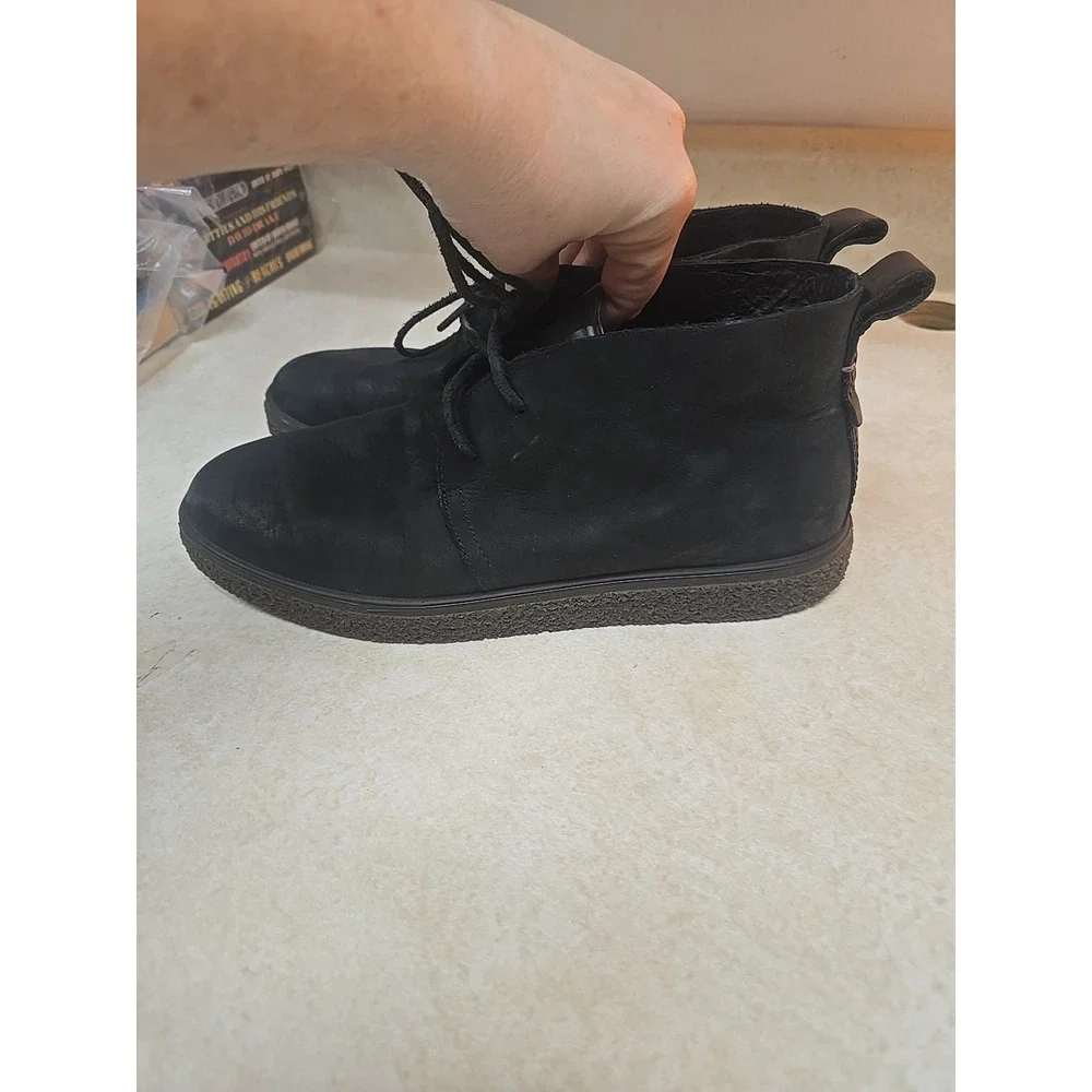 ECCO Men's Black Nubuck Chukka Boots 41 EU 10 US Crepetray Lace Up Ankle Shoes